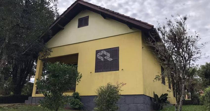 Casa  3 quartos em bairro nobre próximo de tudo.