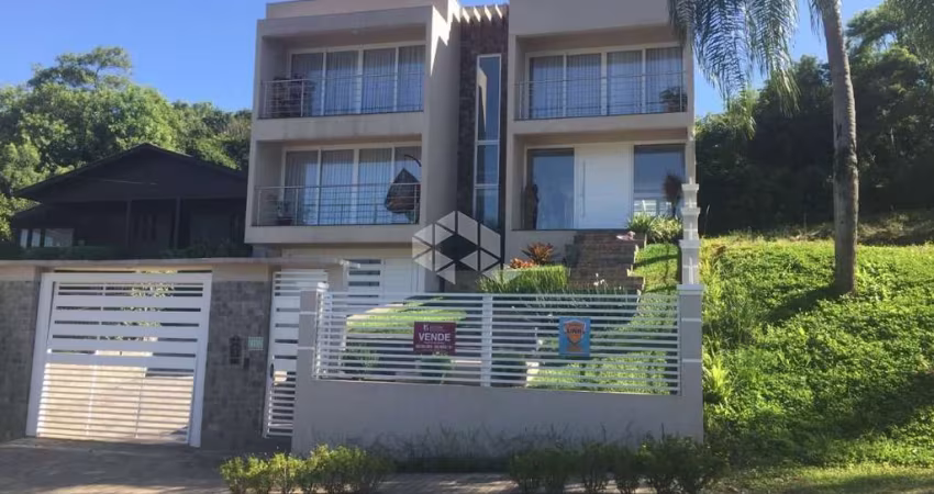 Casa alto padrão na Serra Gaúcha