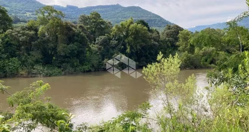 Extraordinária area de terra.