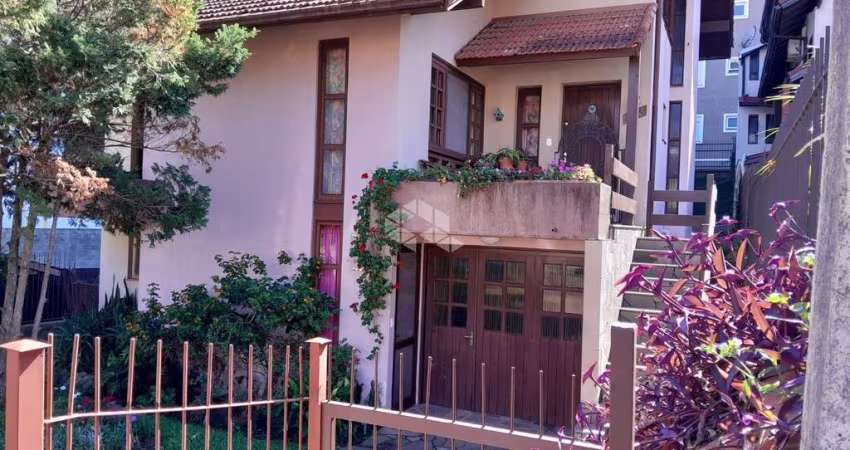 Excepcional casa no centro de Nova Petrópolis