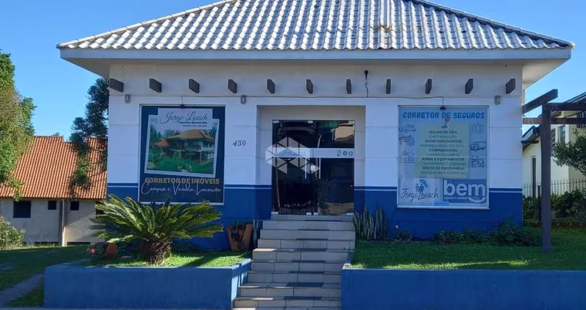 Casa Comercial, com 62,70m²