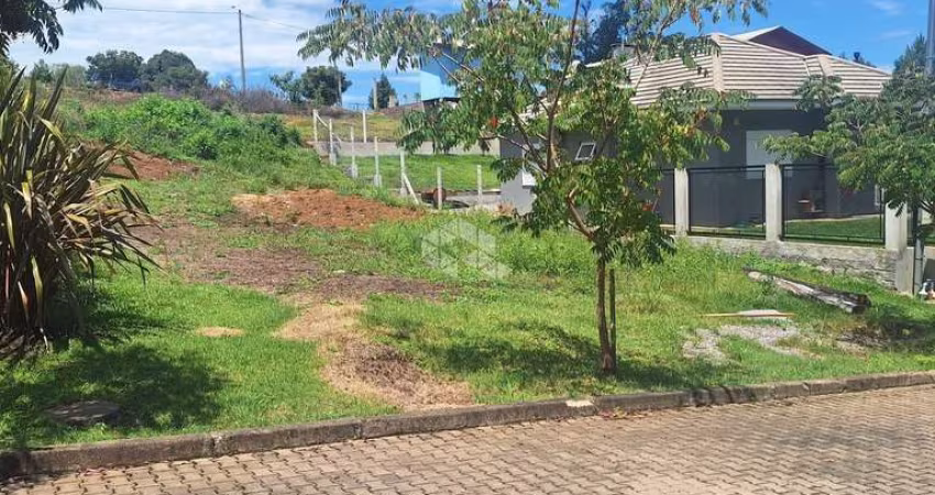 Terreno com 369 m2 em área arborizada na serra gaúcha
