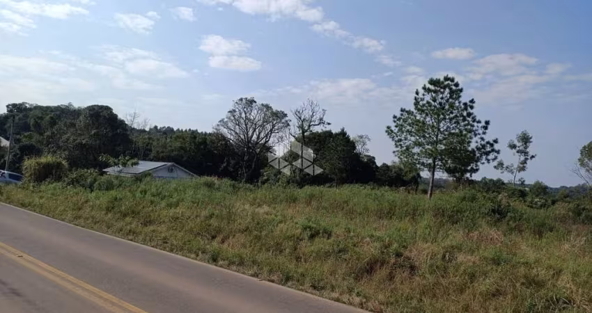 Terreno de 8.010,87 m² à Venda