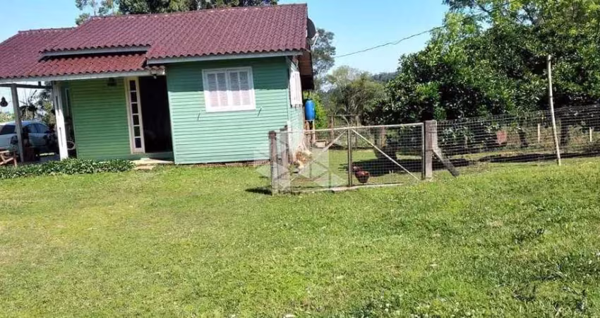 Chácara / sítio com 2 quartos à venda na Aloisio Rohr, 10, Linha Quatro Cantos, Picada Café