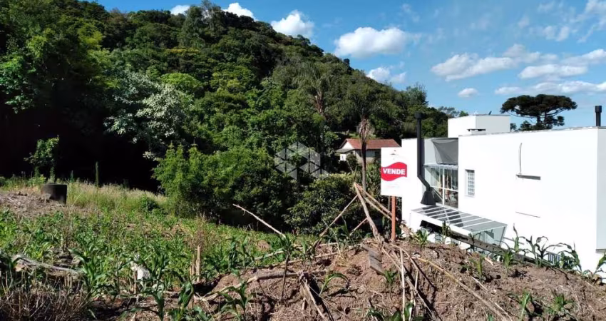 Terreno de 480m² para venda por R$ 190.000