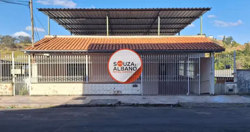 Casa com 5 quartos à venda na Rua Eurico de Castro, 64, Nossa Senhora das Graças, Juiz de Fora