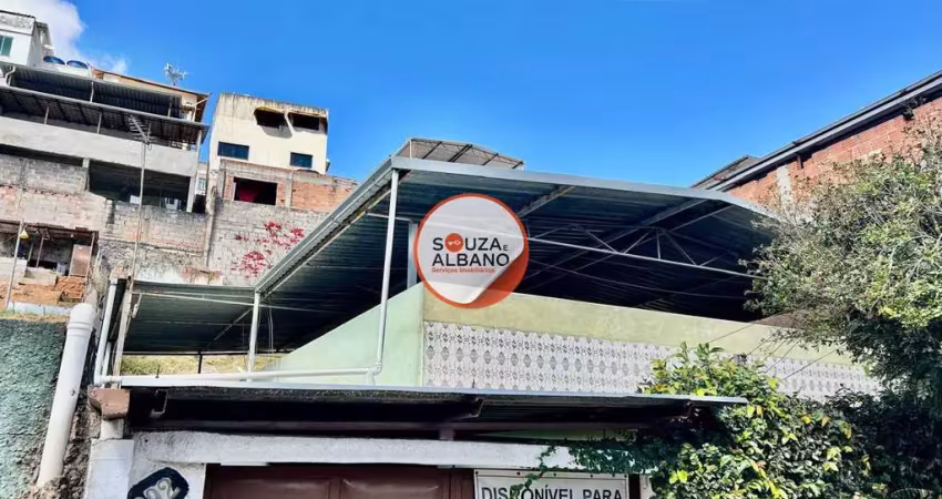 Casa à venda com 3 quartos, 3 vagas e 300m² no são benedito – r$ 215.000