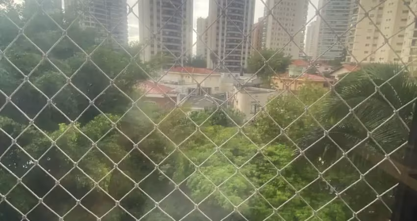 Apartamento 3  dormitórios, 1 suíte, 106 m², varanda, no Jardim Vila Mariana.