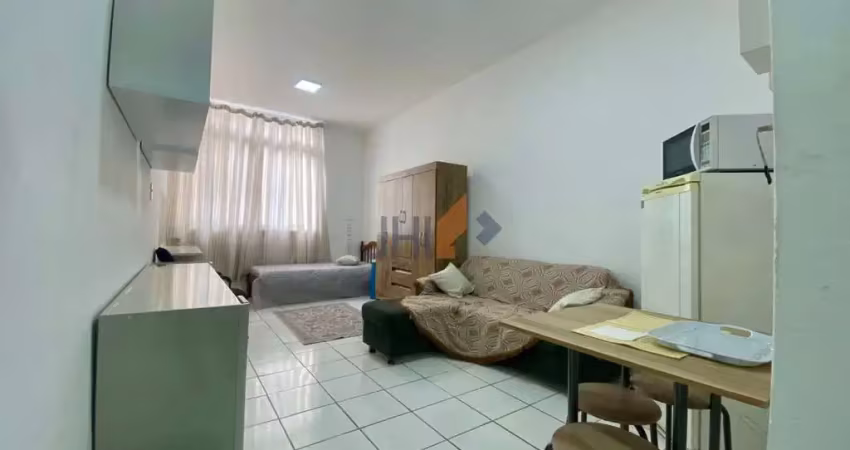 Kitinete na rua maria antonia, bairo vila buarque, próximo ao mackenzie