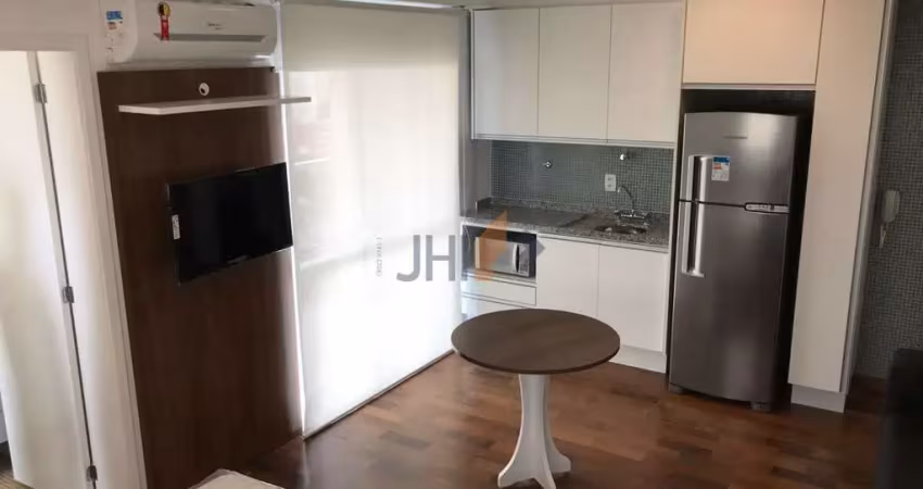 Studio mobiliado com varanda para locação -com lazer completo