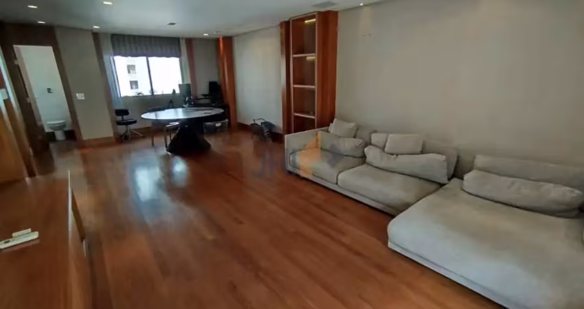 Aprtamento 163m² , 3 dorm com 1 suite , 2vagas e area de serviço