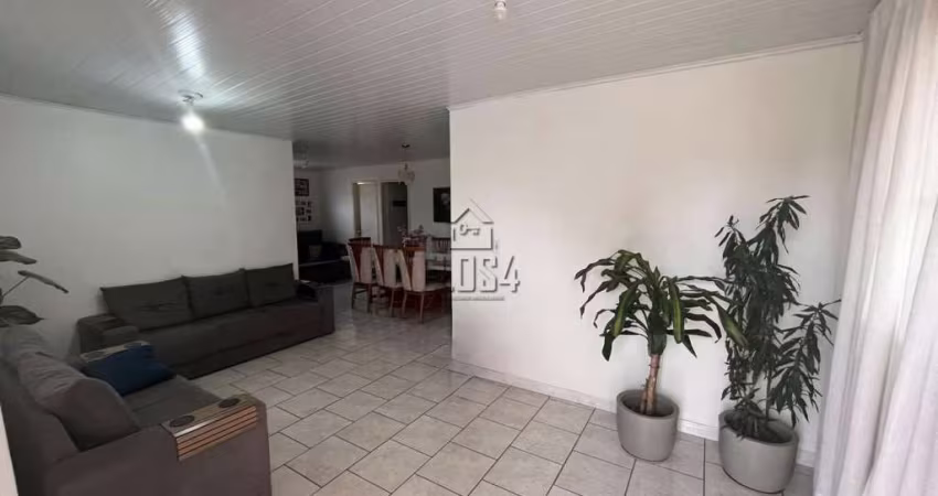 Casa à venda em Santos Dumont, São Leopoldo - Churrasqueira, Sacada e Portão Eletrônico