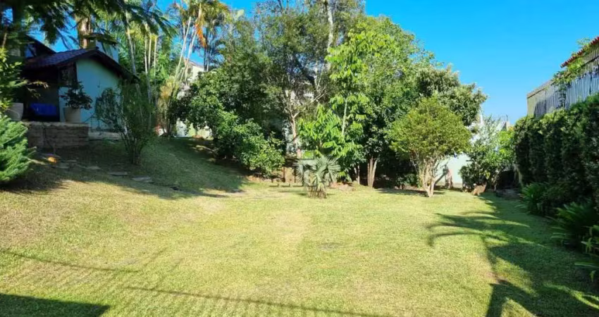 Terreno à venda em são leopoldo, bairro pinheiro - pátio/jardim, murado