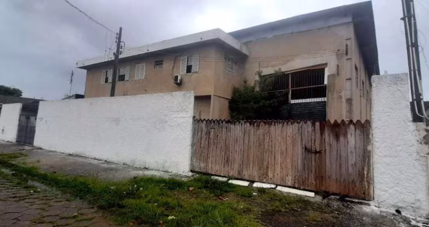 Galpão, Parque São Vicente, São Vicente - R$ 1.4 mi, Cod: 138106