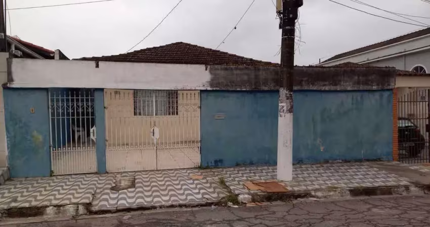 Casa independente com terreno de 300m2 em são vicente!!!