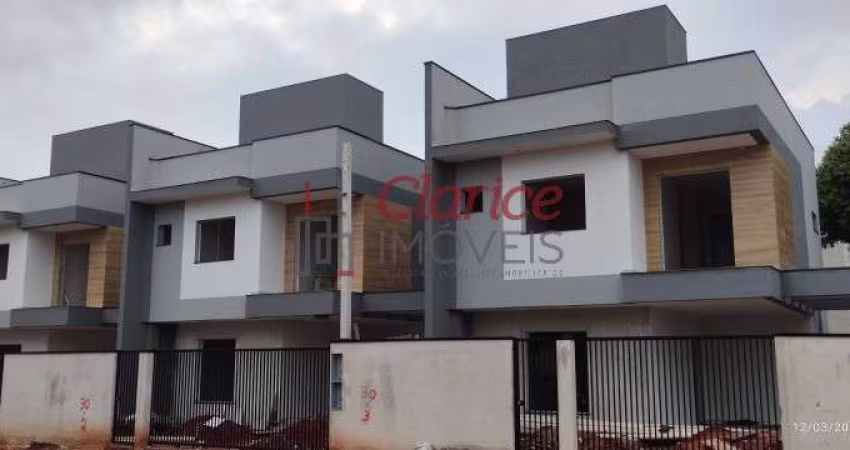 SOBRADO COM 3 SUITES NO BAIRRO AFONSO PENA, PRÓXIMO AO COLÉGIO ADVENTISTA EM SÃO JOSÉ DOS PINHAIS.