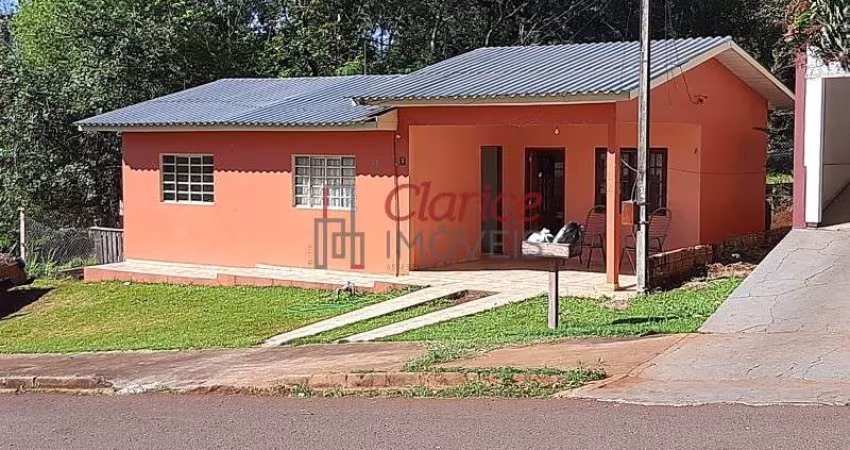Casa a venda em Toledo-PR, Casa próxima a BRF em Toledo-PR, Casa barata em Toledo-PR, Oportunidade de morar numa casa térrea em Toledo - PR, Casa bela