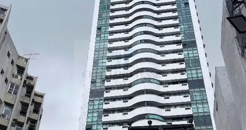 Apartamento andar alto em Boa Viagem com 88M².