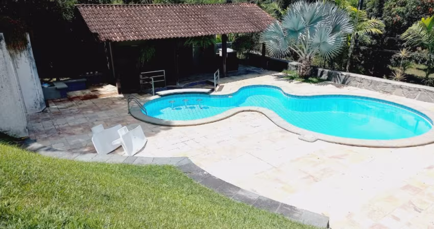 Casa à Venda em Apipucos com 460M² Porteira fechada!!!