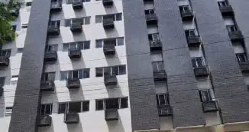 Apartamento à venda em boa viagem com 79m² próximo ao mar.