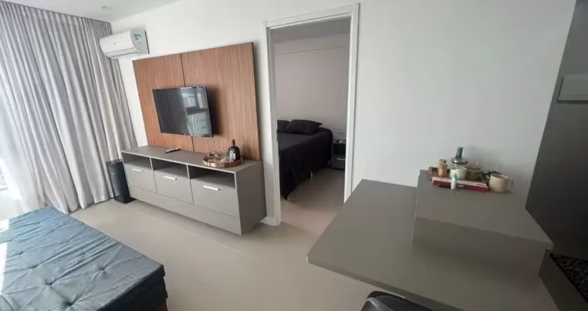Apartamento mobiliado com 1 quarto próximo ao shopping rio mar