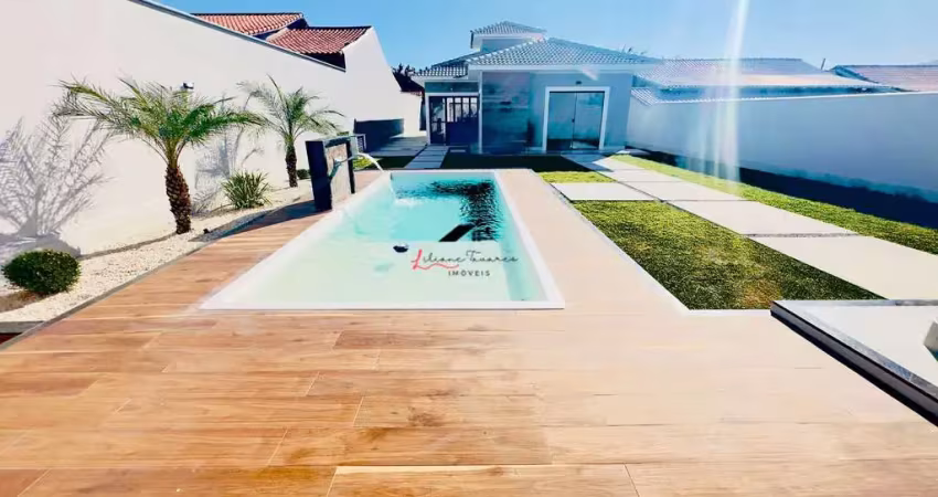 Casa alto padrão a 2 quadras da praia em itaipuaçu   maricá/rj