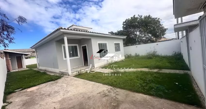 Oportunidade de morar em um lar  com terreno inteiro de 480 m2,  pertinho da praia em itaipuaçu, maricá/rj