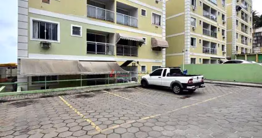 Apartamento térreo no condomínio morada dos reis em maricá/rj