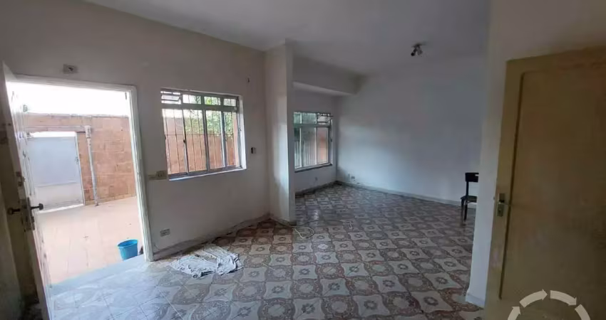 Casa ampla com excelente distribuição e potencial de valorização