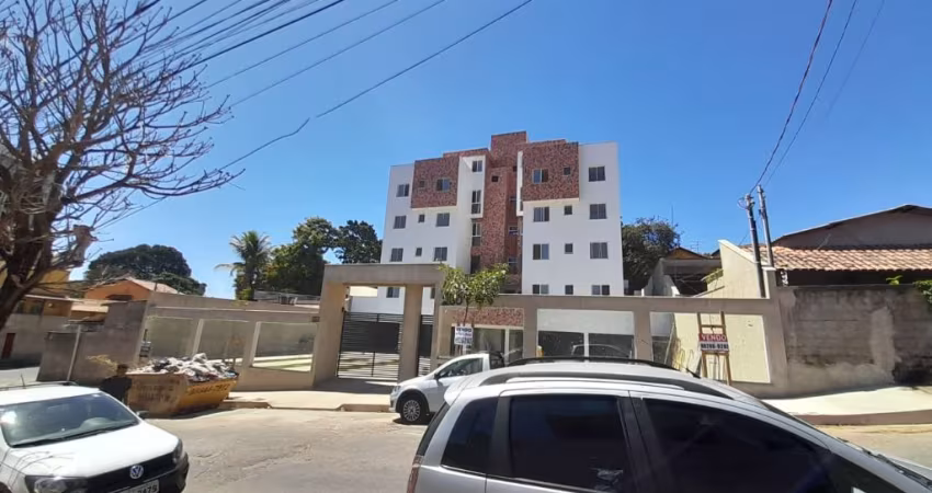 Cobertura  à venda 50m² de area construida ,2 quartos e 2 vagas de Garagem coberta ,Bairro Rio branco -Belo Horizonte