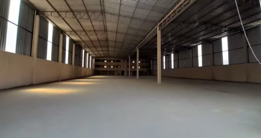Galpão à venda 2,100m² de área construída sendo 1,800m² de piso ,bairro jardim encantado vespasiano -rodovia mg 424