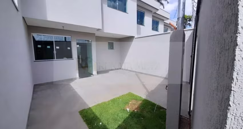 Casa à venda 3 Quartos ,2 vagas de Garagem 110m² - Bairro Candelária