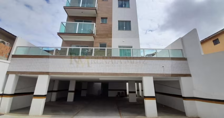 Cobertura com 3 Quartos e 3 banheiros à Venda, 120 m² - Bairro Santa Monica  Excelente localização perto do principal ponto Comercial do bairro.