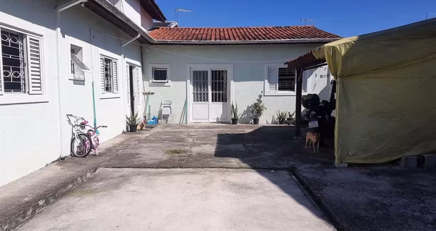 Casa para Venda em Mogi das Cruzes, Vila Caputera, 3 dormitórios, 2 banheiros, 3 vagas