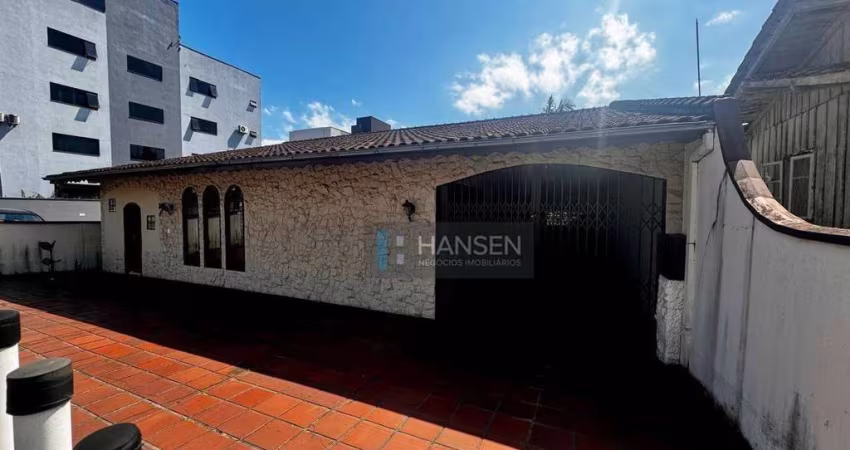 Terreno à venda, 600 m² por R$ 890.000 - Costa e Silva - Joinville/SC