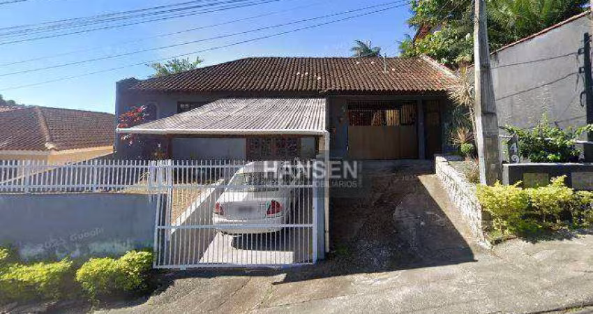 Casa com 2 suítes  para alugar, 60 m² por R$ 1.937/mês - Costa e Silva - Joinville/SC