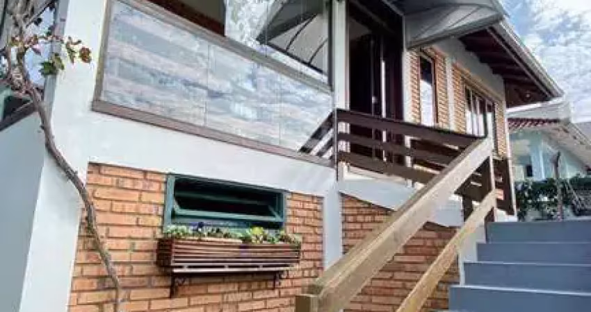 Casa com 1 suíte + 3  dormitórios à venda, 174 m² por r$ 1.190.000 - centro - barra velha/sc