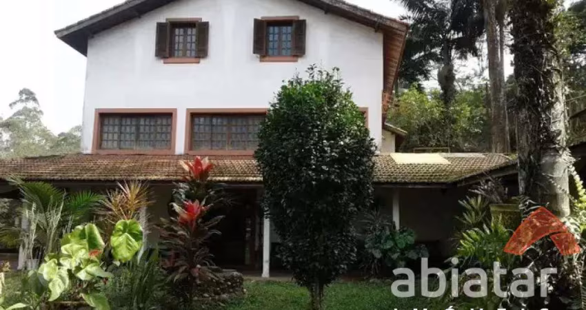 Sobrado à venda - condomínio iolanda - taboão da serra