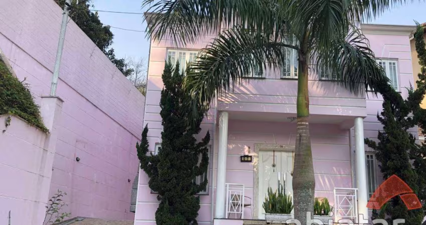 Sobrado de 3 dormitórios com 333m² no parque Monte Alegre