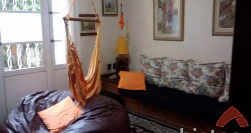 Apartamento de 220m² com 3 dormitórios e vaga - Arraial Paulista