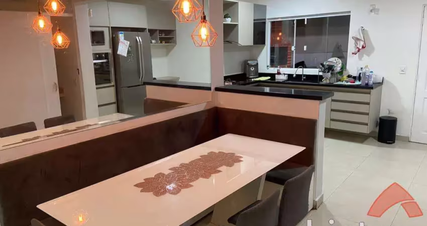 Casa com 2 quartos à venda na Rua Vilobaldo Barros de Macedo, Jardim Ouro Preto, Taboão da Serra