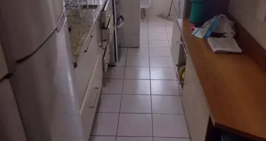 Apartamento de 2 dormitórios com vaga de garagem - Parque Maria Helena