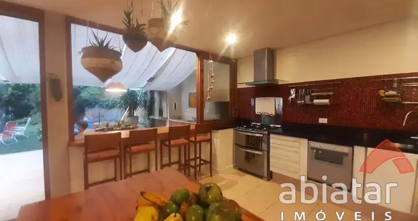 Casa a venda Condomínio Jardim Iolanda Taboão da Serra SP