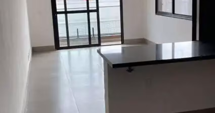 Sobrado à venda com 123m² na morada dos pássaros – quintal, sacada e ótima localização