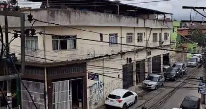 Sobrado de 3 dormitórios com vaga de garagem - jardim comercial
