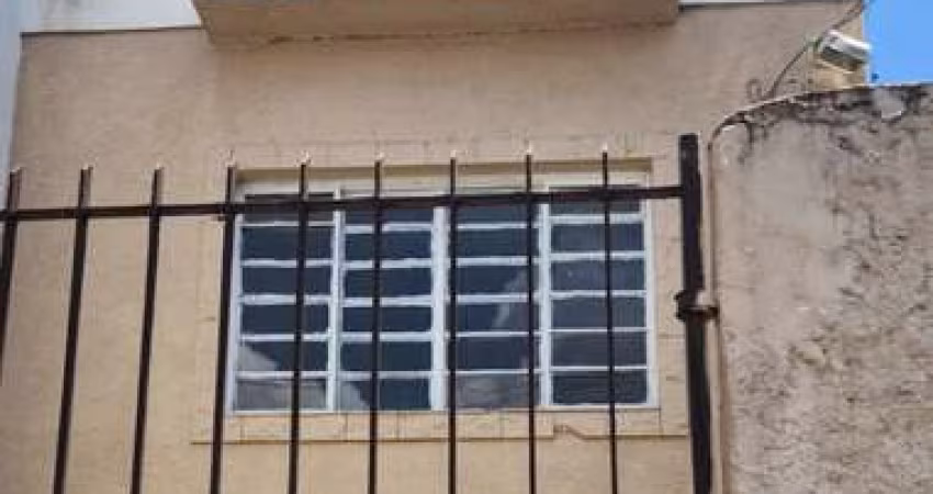 ALUGUEL - SOBRADO 2 DORMITORIOS - 2 BANHEIROS - GARAGEM - PROXIMO AO METRO