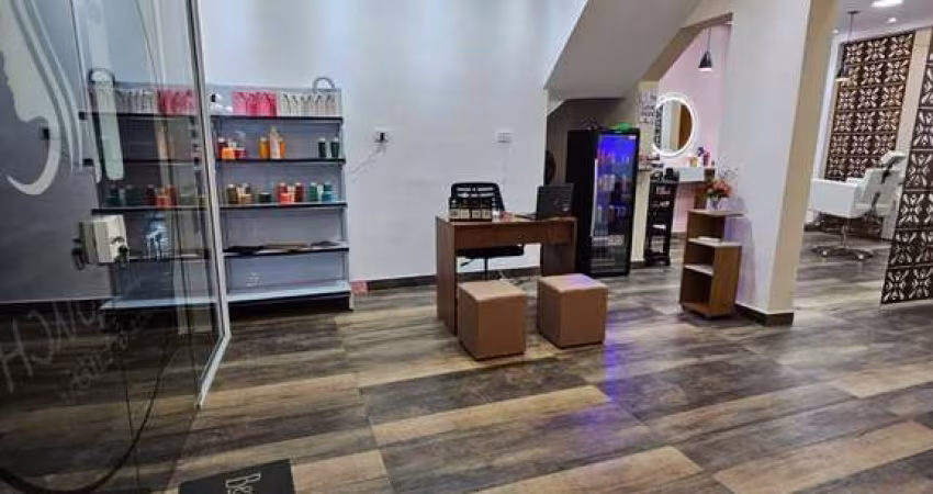 Salão Comercial para Locação – Embu - Jardim Castilho