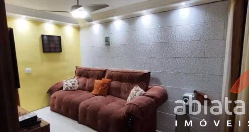 CASA À VENDA TABOÃO DA SERRA  2 DORMS E 2 VAGAS DE GARAGEM