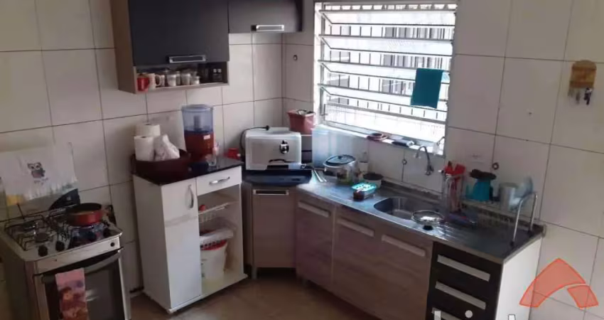 Sobrado á venda com 4 dormitórios e 3 vagas no parque pinheiros