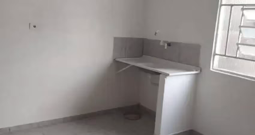 Casa com 1 quarto para alugar na Rua Capivari-Mirim, Jardim Dracena, São Paulo